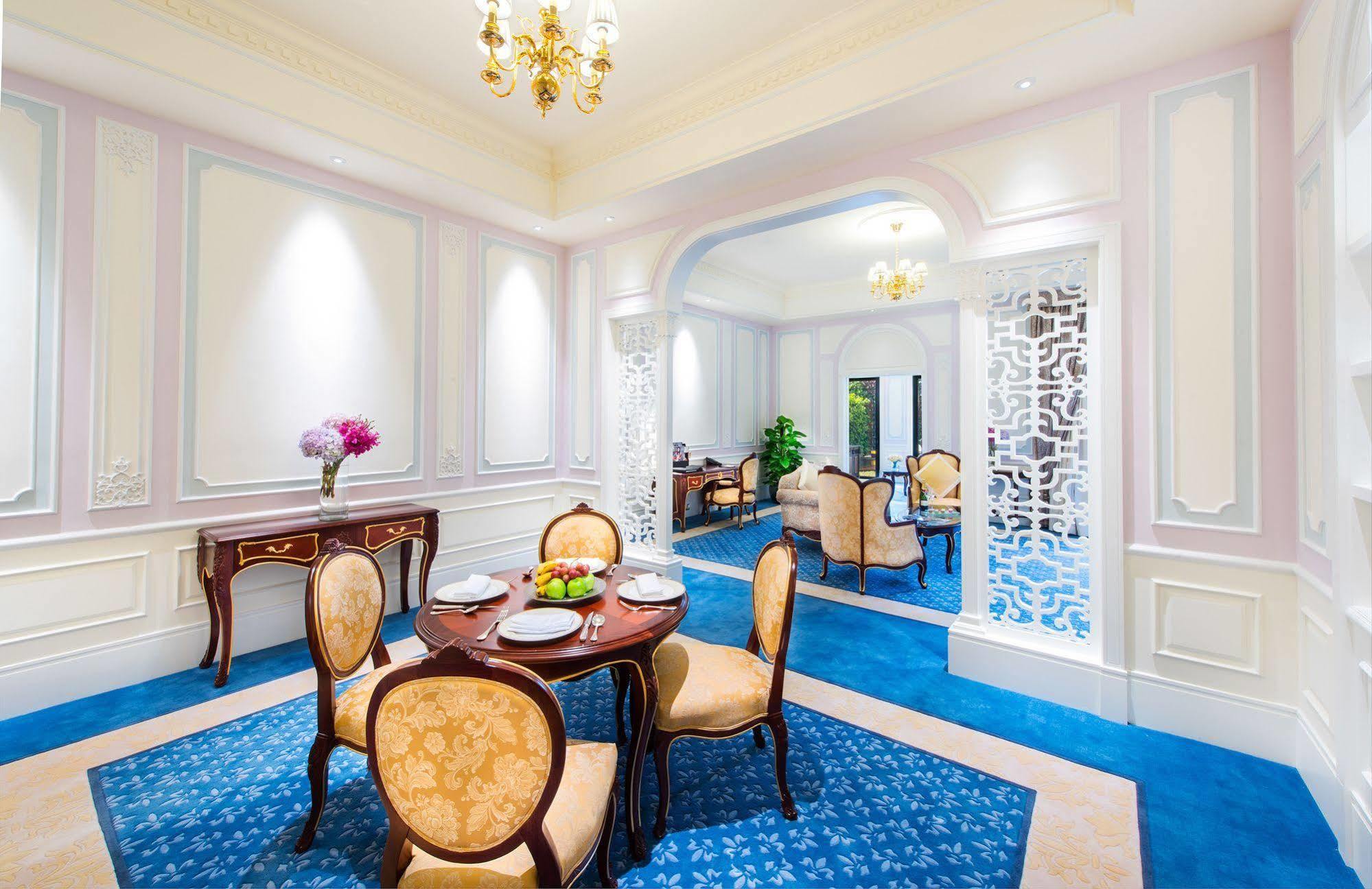 Legend Palace Hotel Macau Exteriör bild